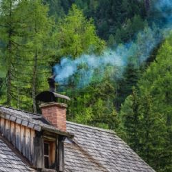 Cena emisní povolenky pro domácnosti vzroste do roku 2030 na 250 eur