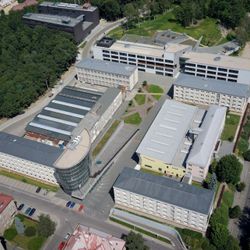 U Technické univerzity již težko zaparkujete