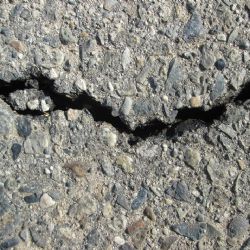 Silnice mezi Severkou a Bauhausem brzy opravena