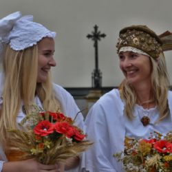 Krajské dožínky v Brništi zvou na regionální produkty, zvířata i rokenrol