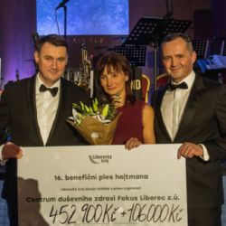 Výtěžek z šestnáctého benefičního plesu hejtmana podpořil duševní zdraví i Eleonorku